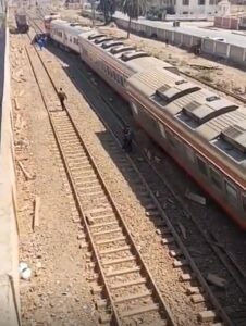 قطار 910
