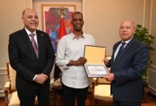 عامل المزلقان