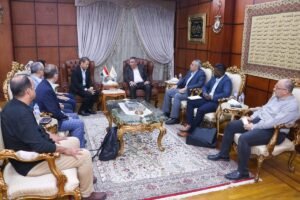 زيارة _وفد_سنفافورة_ميناء_دمياط