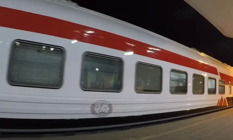 قطار_ثالثة_مكيفة_Trans2Day