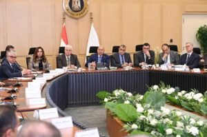 كامل_الوزير_أجتماع_التنميةـالصناعية