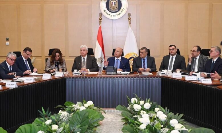 كامل_الوزير_أجتماع_التنميةـالصناعية