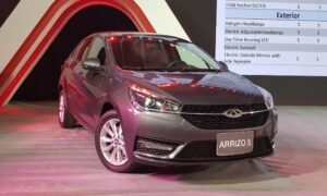 سيارة شيري أريزو 5